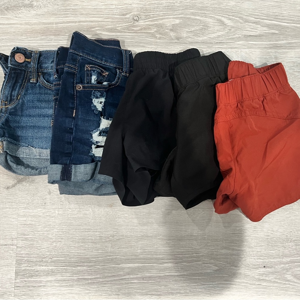 Girls shorts size 6
